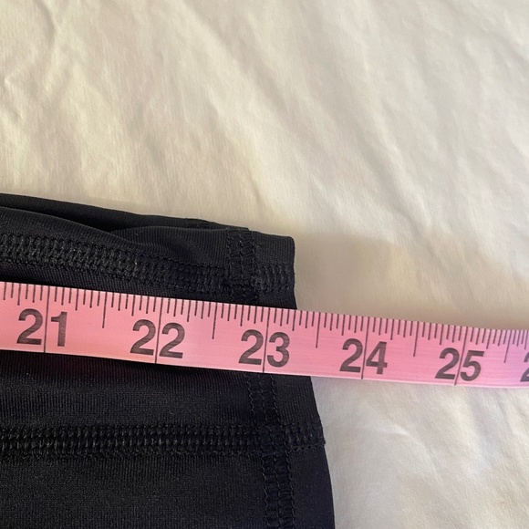 Under Armour HeatGear Hi-Rise Ankle Legging Black Sz S - Picture 9 of 9